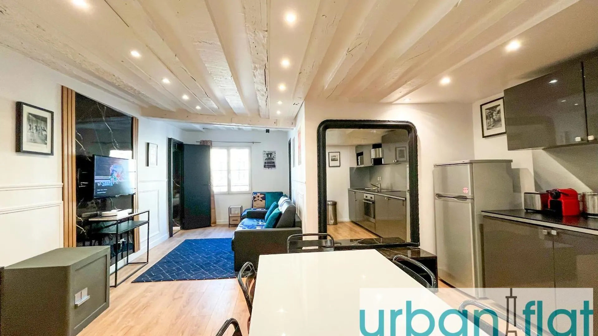 Appartamento 100 - Luxury 2 Bedroom - Beaubourg Marais